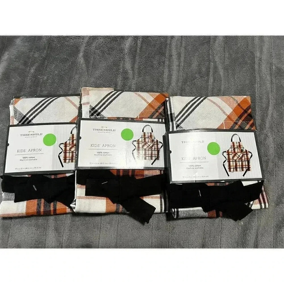 Kids Chef Apron Plaid Orange Black White By Threshold New Gift Cotton Tie Back - Picture 2 of 2